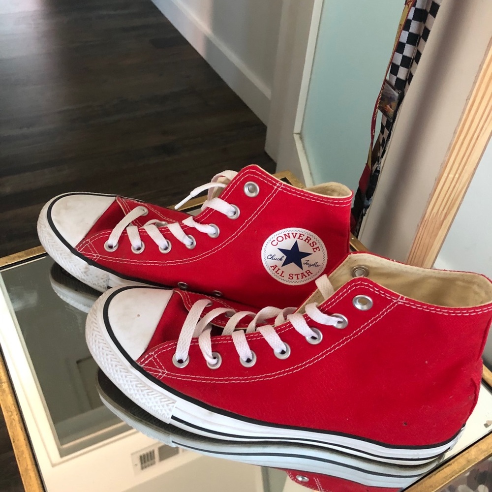Red Converse